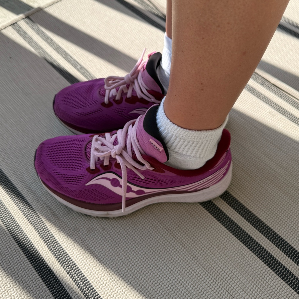 Saucony Women's Purple and Pink Athletic Shoes